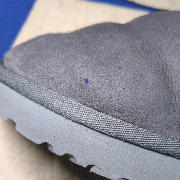 UGG Gray Women's Mini Bailey Bow II Winter Boots with Bow NOW ONLY $35 WOW - Picture 8 of 8